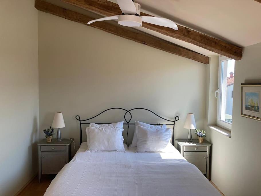 Novigrad Istria Dachgeschoss-Apartment "Andemi" In Istrien מראה חיצוני תמונה